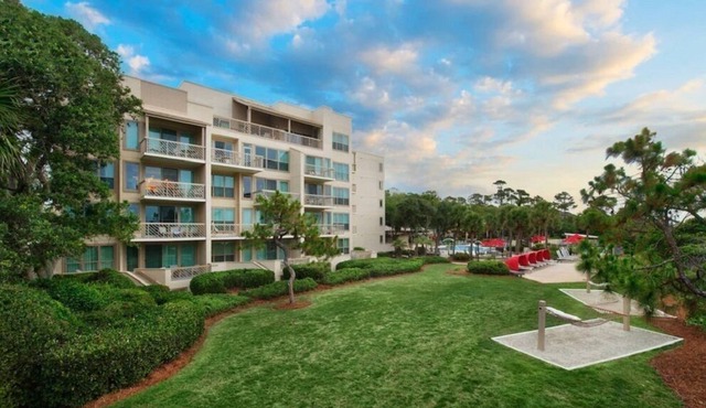 Marriott's Monarch Hilton Head Sea Pines, top quality resort, close to ocean!