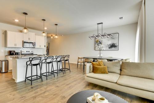 Modern Townhome w/Private Yard in Kernersville!