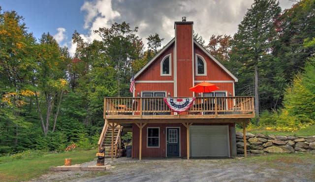 Mt. Snow Escape with Hot Tub & Fire Pit, Surrounded by Woods.