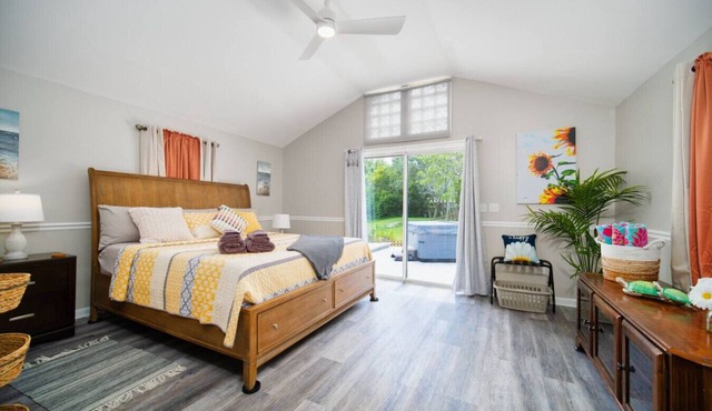 ~Oasis Pearl Sleeps 8 Heated Pool & Spa~