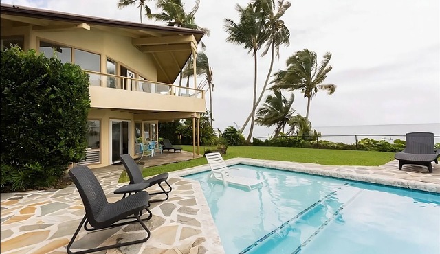 OCEANFRONT DUPLEX, with POOL, SAUNA and steps from BEACH