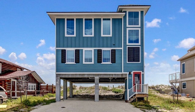 Oceanfront Vacation Rental near Fort Clinch State Park in Fernandina Beach, Florida