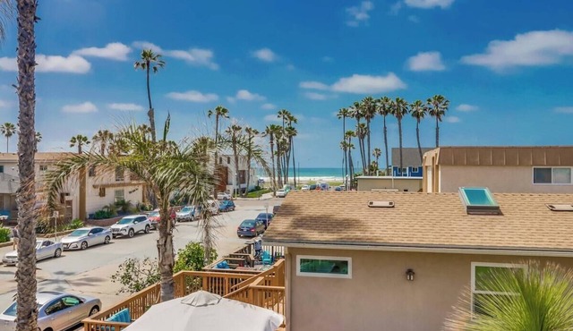 Pacific OB Paradise: Walk to the beach!