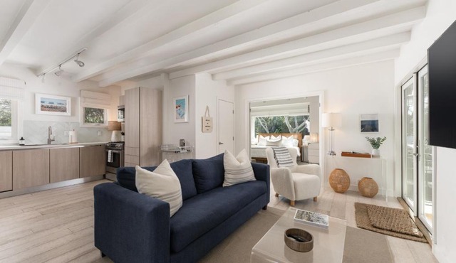 Palm Cottage