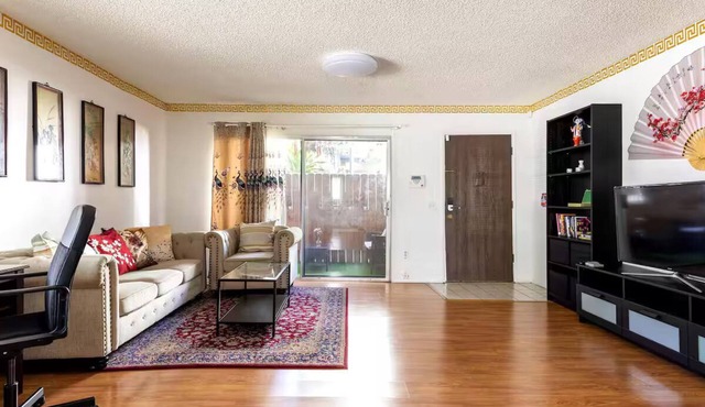 Pet allowed/close golf course, DTLA, Pasadena # 1