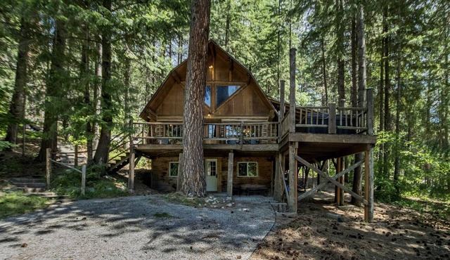 Pet-Friendly Cabin Rental in Leavenworth, WA