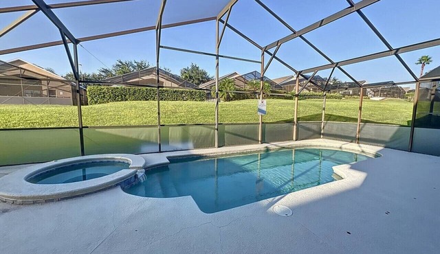 Pluto`s Palace: Private Pool/Spa & 24/7 Support!