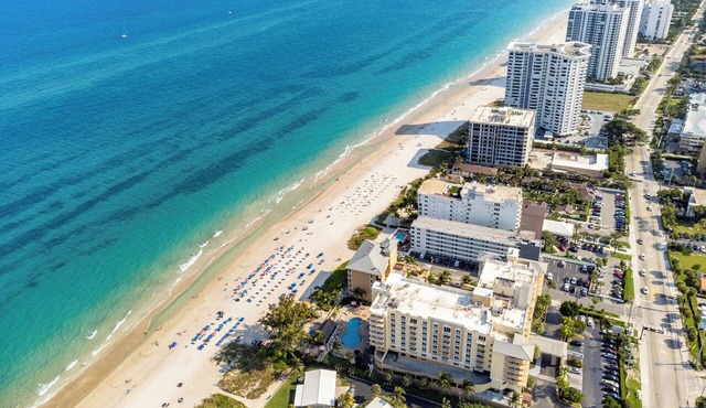 Pompano Beach | Friends Ocean Coast Retreat | Pool + Beach | 2BR