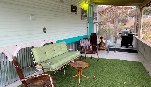 Romantic Cozy & Quiet. Branson-Silver Dollar City-Big Cedar-Golf-Buffalo River