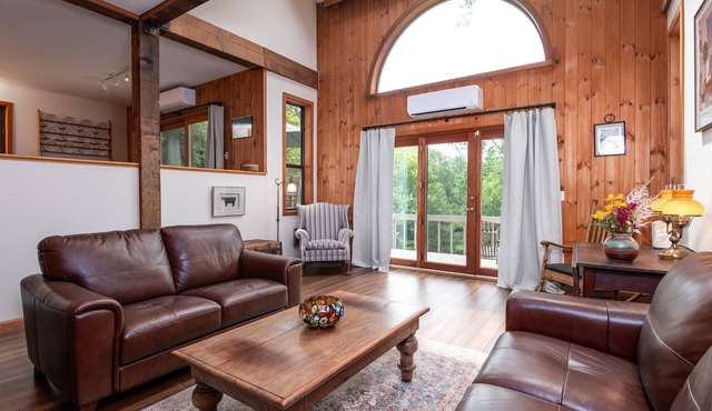 Romantic Retreat - Minutes from Stratton