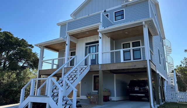 Sea You Soon: Screened Porch, Fenced Yard, Pet-Friendly