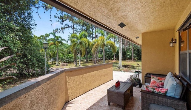 Serene 1-bedroom farmhouse in West Palm Beach