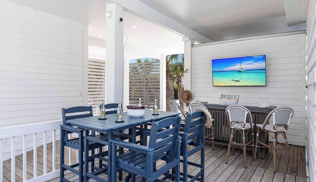 Shellabration: Ocean Views, Heated Pool, Basketball, Golf Cart