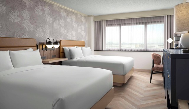 Spacious Family Escape | 2 Pet Friendly Rooms! Pool, Gym, Shuttle Service!