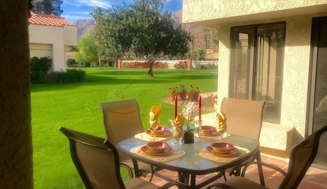 Steps to Resort All 5 Star Reviews 2 Masters, 2 patio, 1 private. Recent remodel
