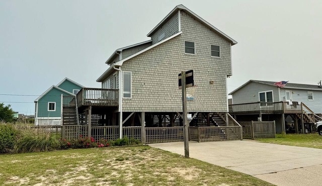 Steps to the Sand! Ocean Views! Hot tub! Specials! Dogs! KD0223