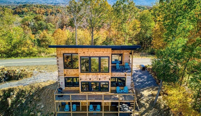 Stunning Lakefront Cabin with Hot Tub and Pool Table on Douglas Lake in Dandridge, Tennessee