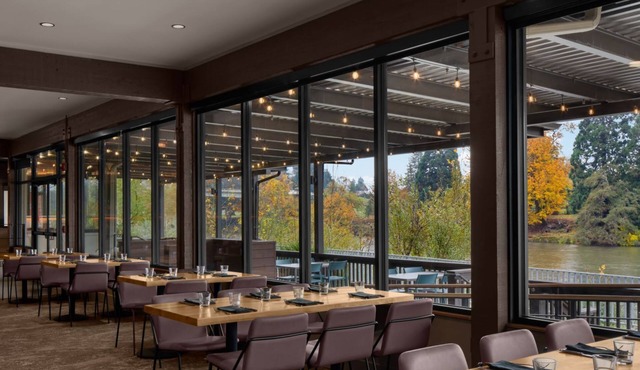 Valley River Inn