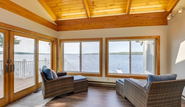 Waterfront Sidney Getaway w/Private Dock!