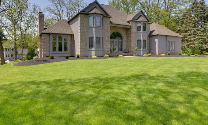Amherst House | 343 m² House ∙ 4 bedrooms ∙ 18 guests