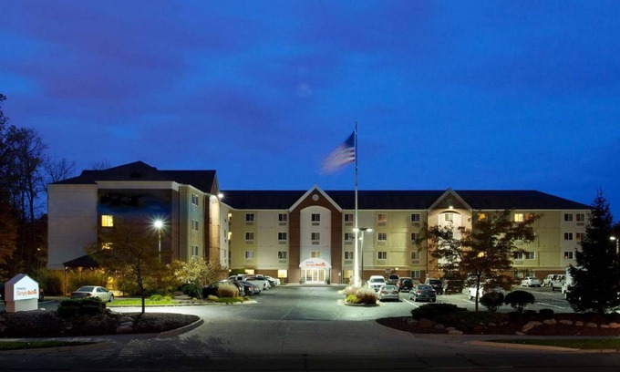 North Olmsted Hotel | 54 m² Hotel ∙ 127 guests