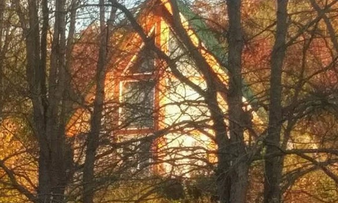 Laurelville Cabin | Hocking Hills A-Frame Log/Stone Cabin by the Pond-Quiet and Private