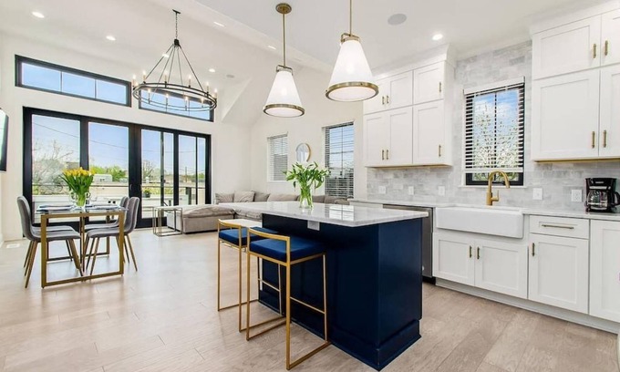 Weinland Park House | Modern New Luxe Townhome in Short North, BEST Location