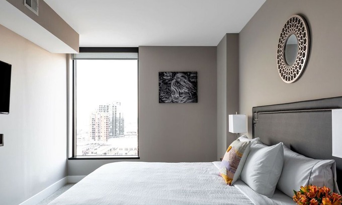 Scioto Mile Apartment | Settle in to Downtown in your stylish Stay Alfred