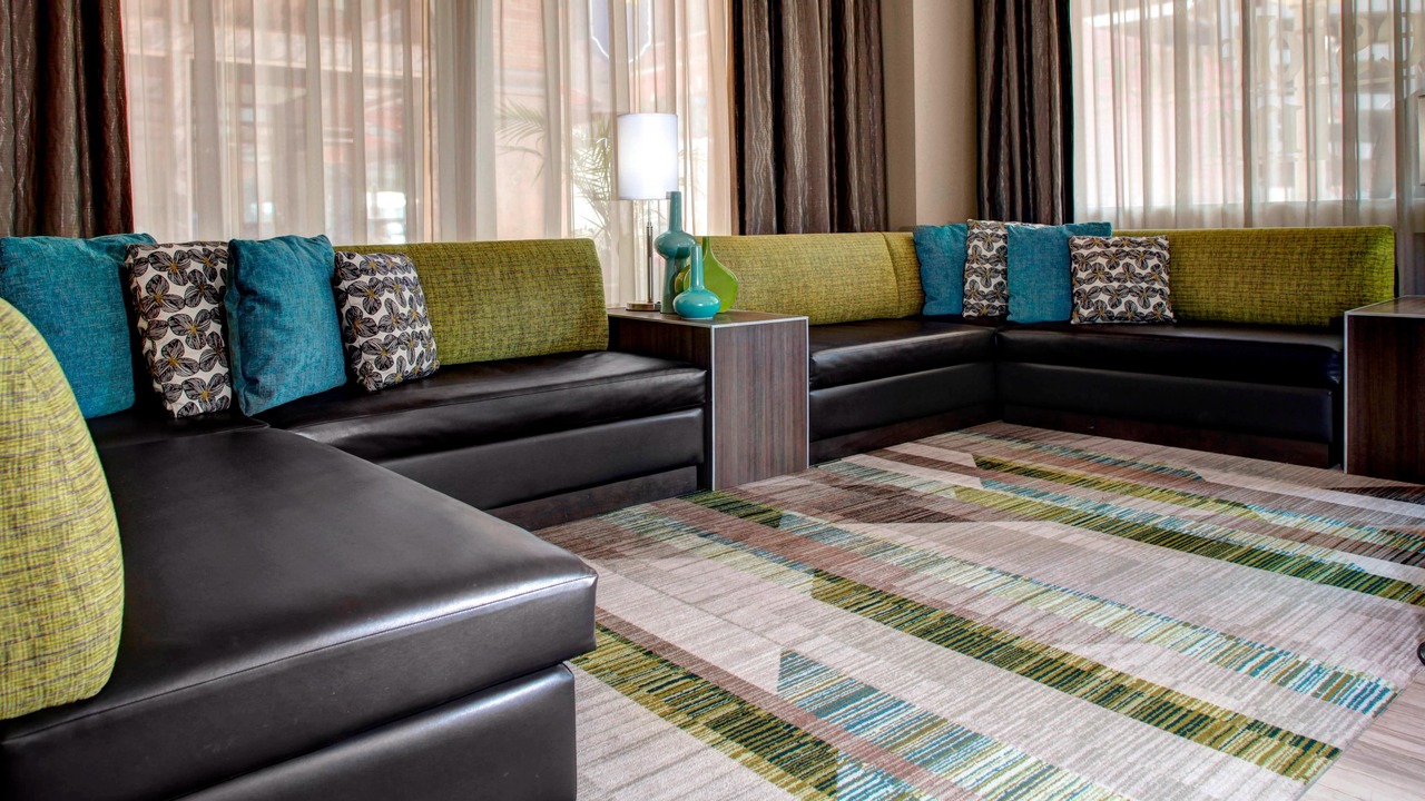 Photo of Livingroom in Gateway District