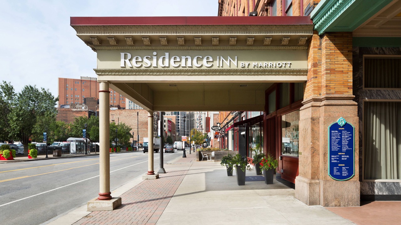 Photo of Buildings in Gateway District