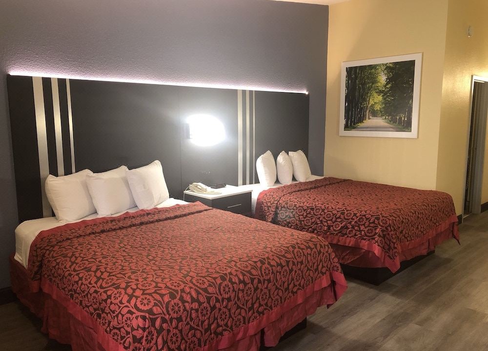 Photo of Bedroom in Grove City