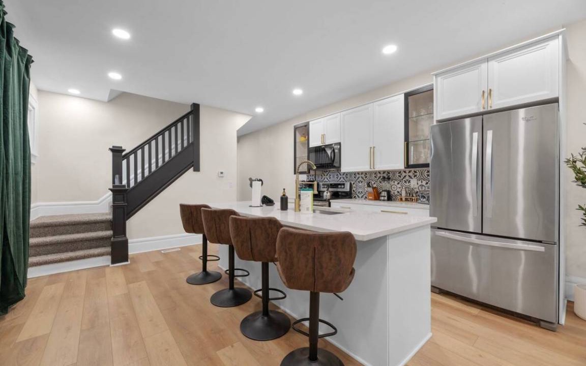 Photo of Livingroom in Glen Echo