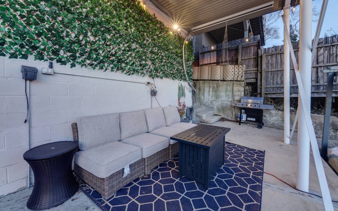 Photo of Patio Balcony in Mount Auburn