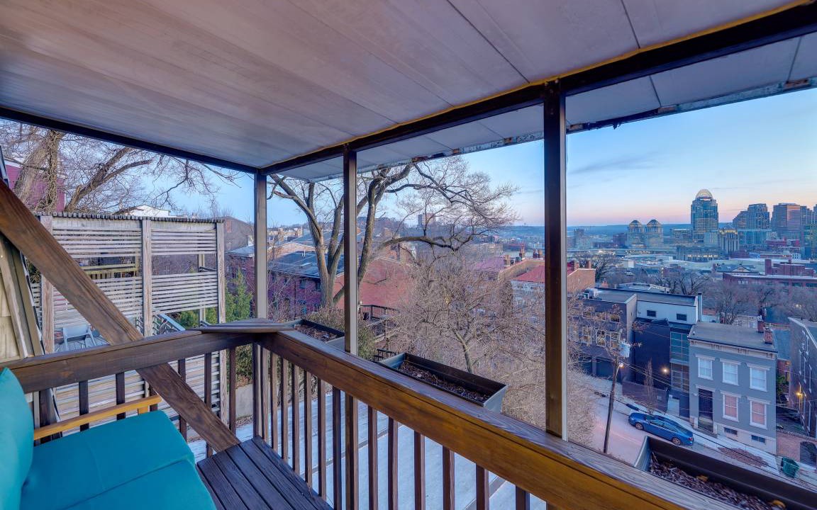Photo of Patio Balcony in Mount Auburn