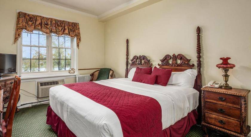 Photo of Bedroom in Marietta