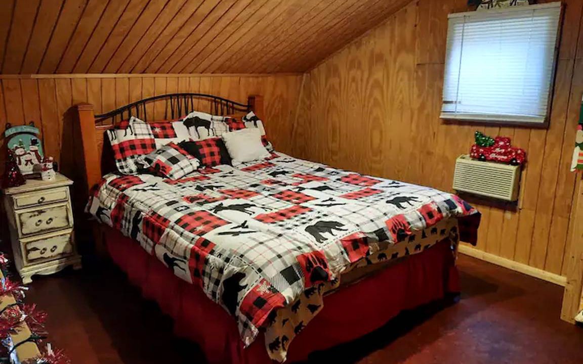 Photo of Bedroom in Scio