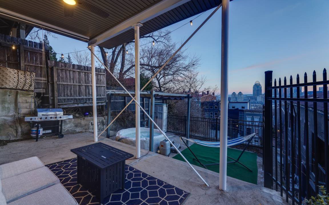 Photo of Patio Balcony in Mount Auburn