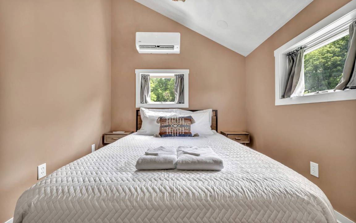 Photo of Bedroom in Ava
