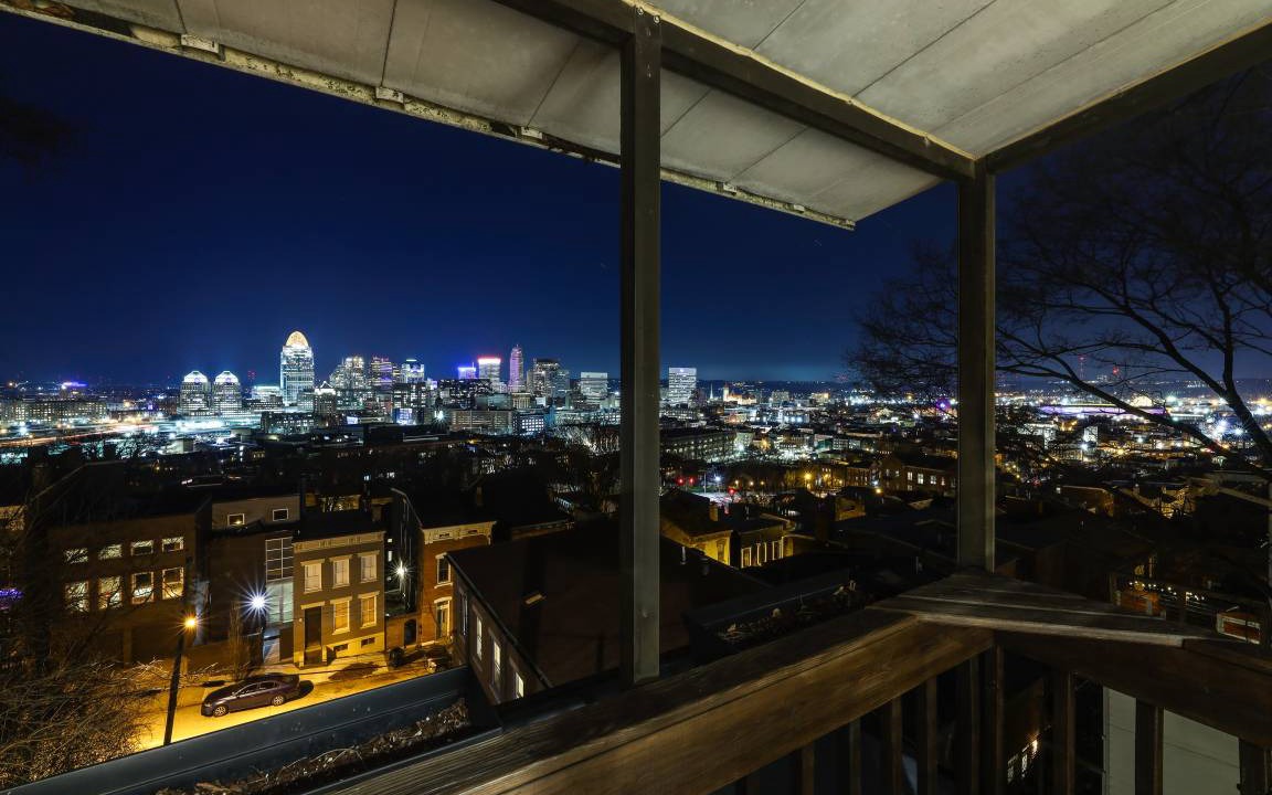 Photo of Patio Balcony in Mount Auburn