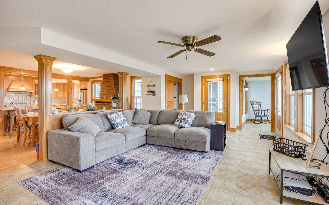 Photo of Livingroom in Buckeye Lake