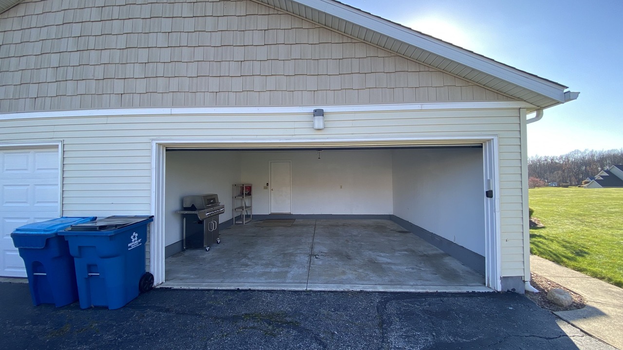 Photo of Outdoor in Akron
