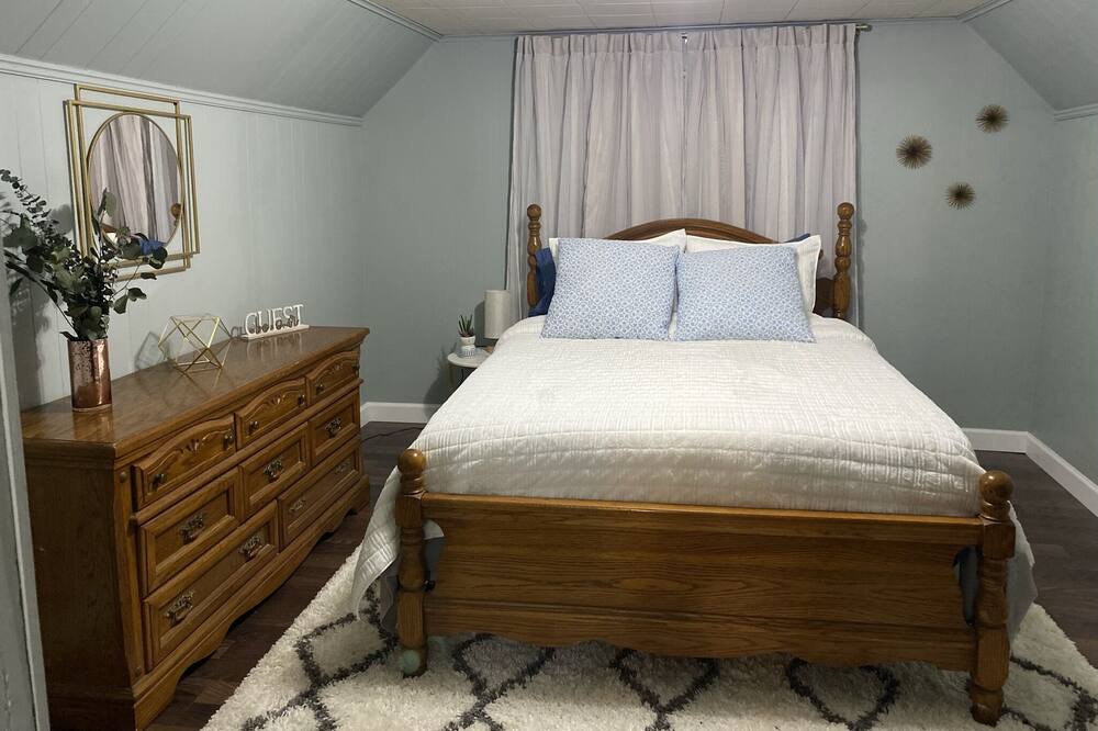 Photo of Bedroom in Carbon Hill