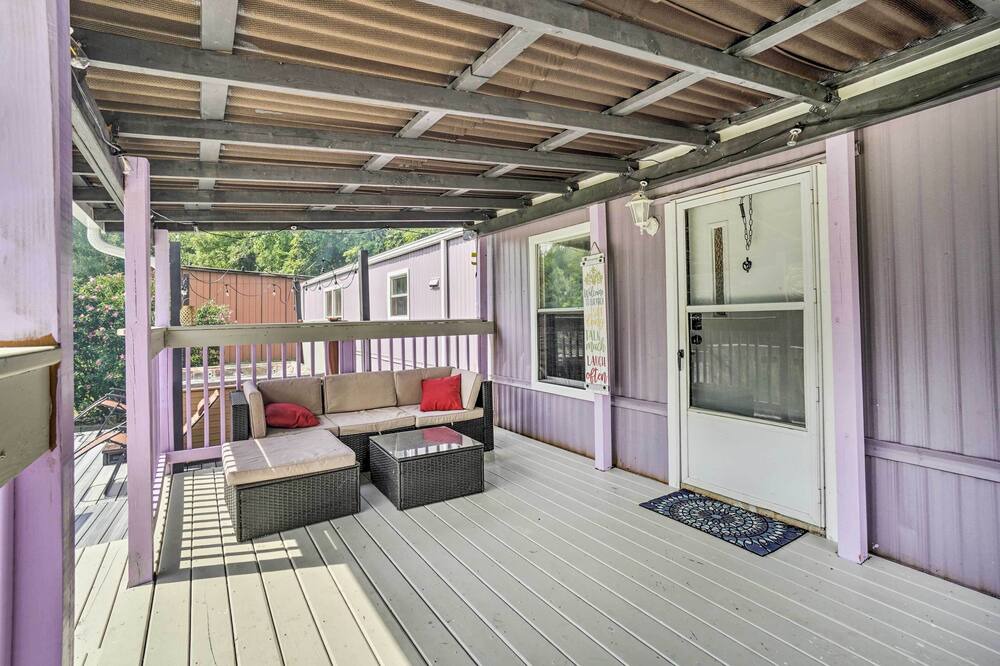 Photo of Patio Balcony in Logan