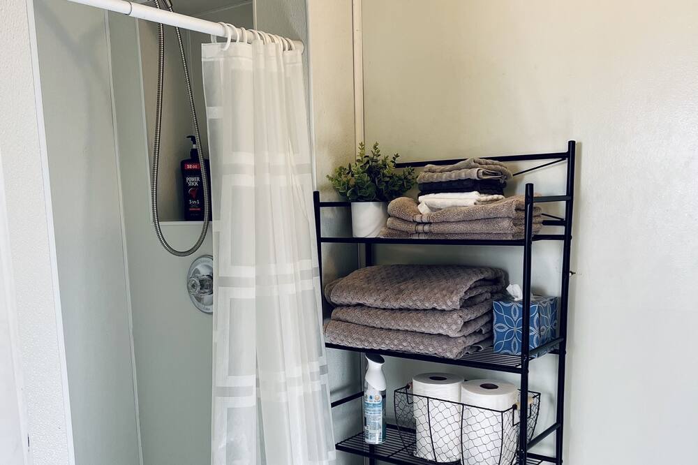 Photo of Bathroom in Sharpsburg
