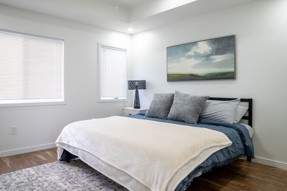 Photo of Bedroom in Fairfield Beach