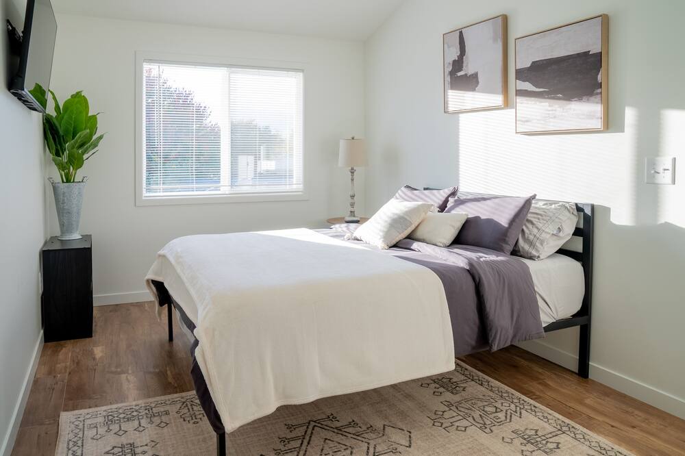 Photo of Bedroom in Fairfield Beach