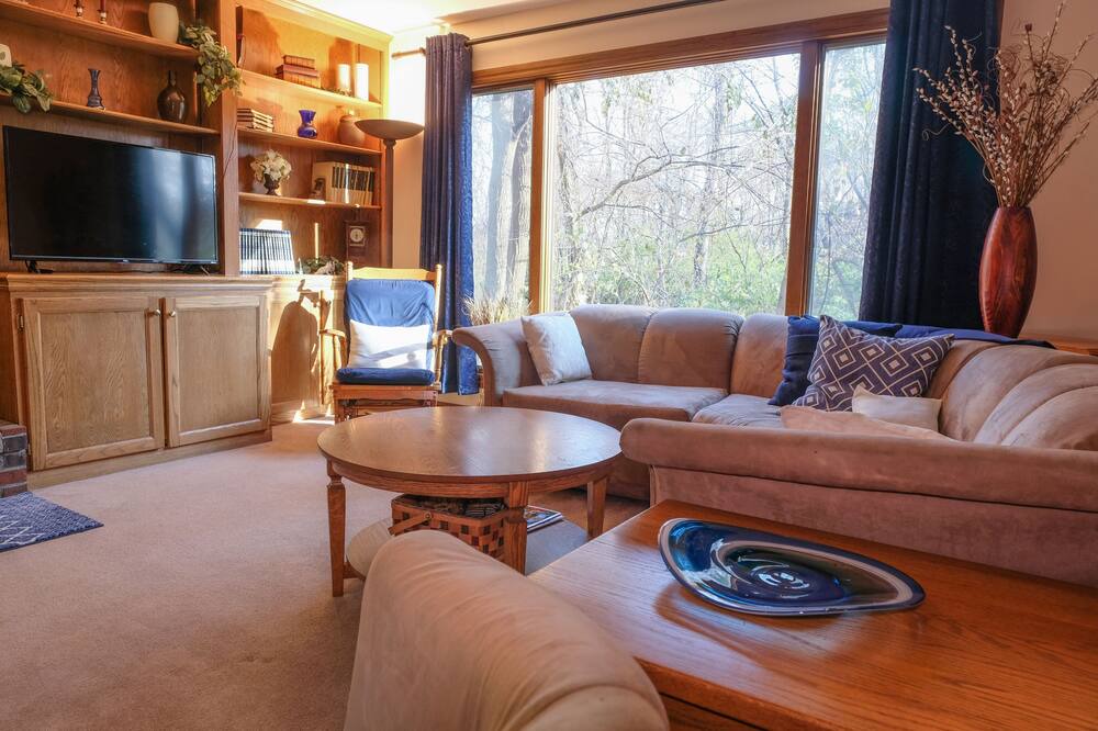 Photo of Livingroom in Westerville