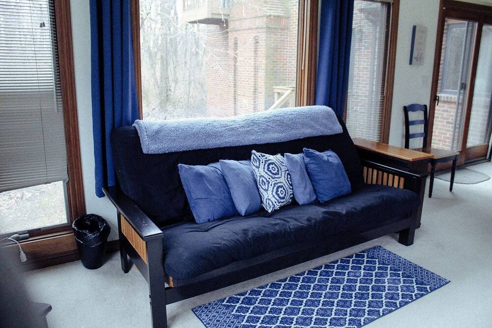 Photo of Livingroom in Westerville