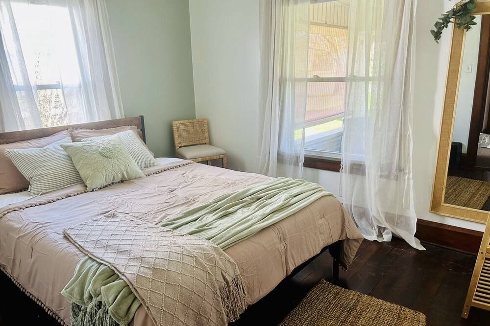 Photo of Bedroom in Dover