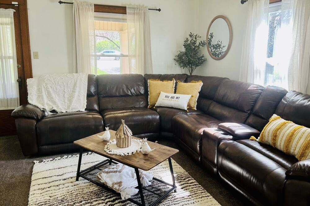Photo of Livingroom in Dover